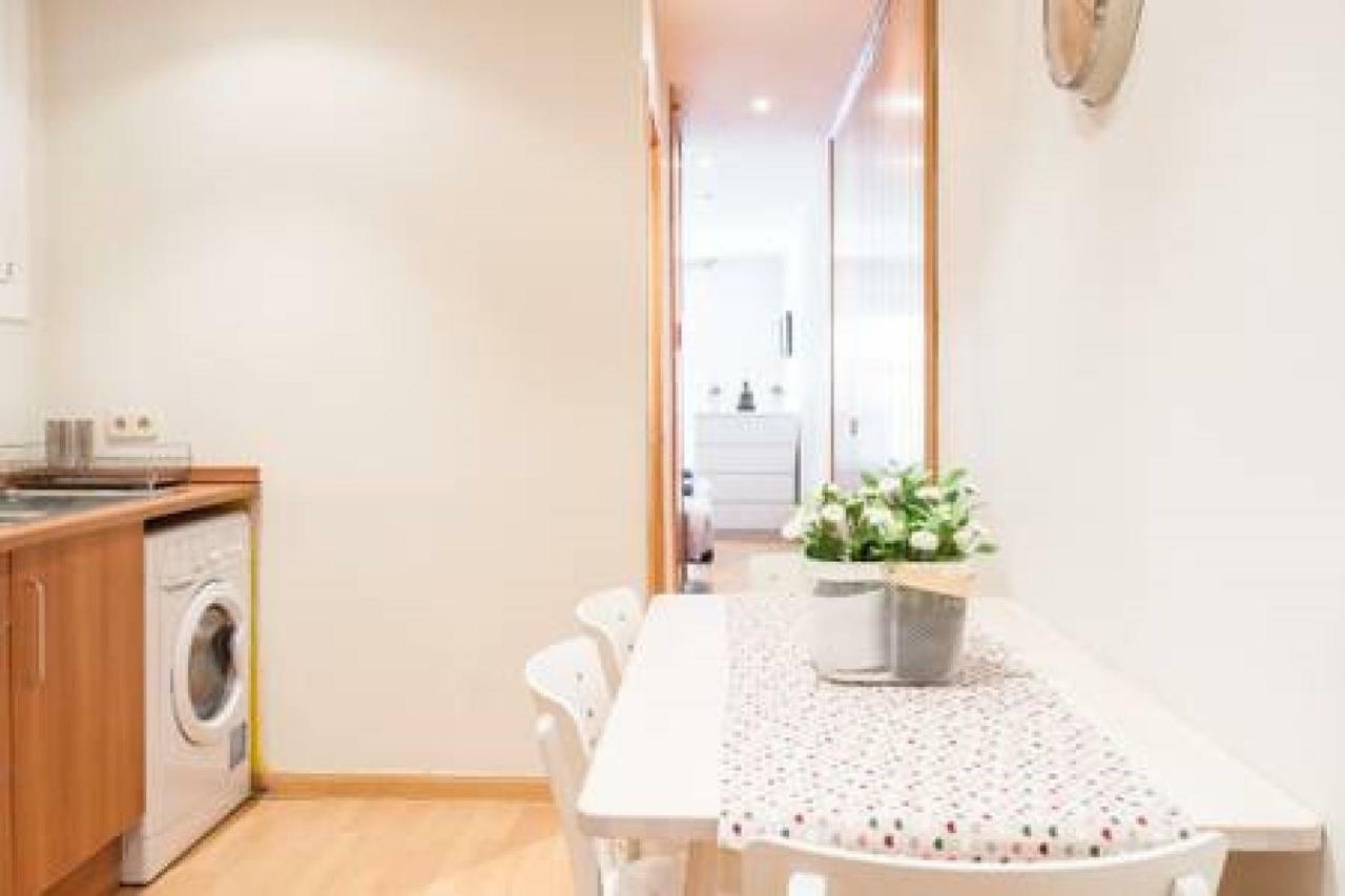 Nice Apartment Near Barcelona Center Экстерьер фото