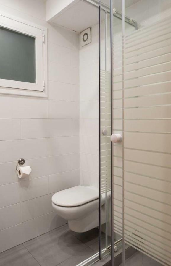 Nice Apartment Near Barcelona Center Экстерьер фото