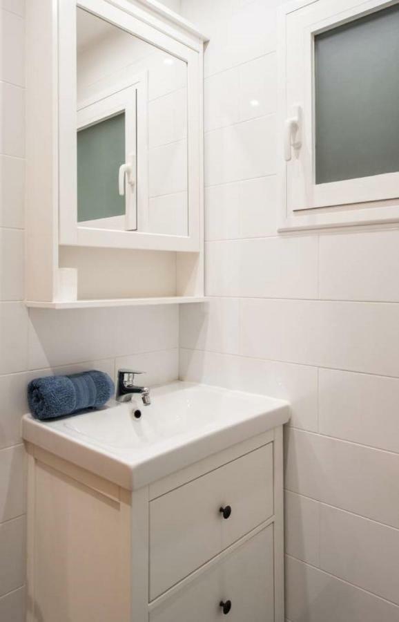 Nice Apartment Near Barcelona Center Экстерьер фото
